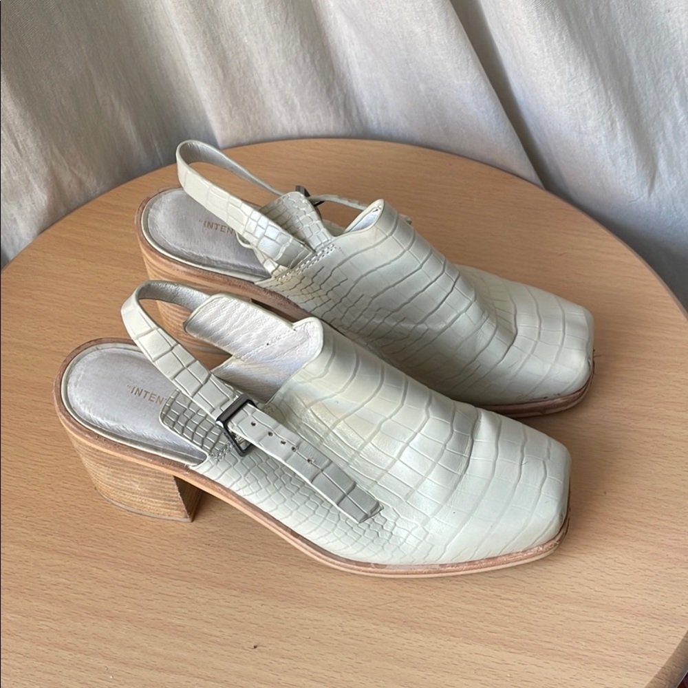 Intentionally Blank Square Toe Slingback Heels